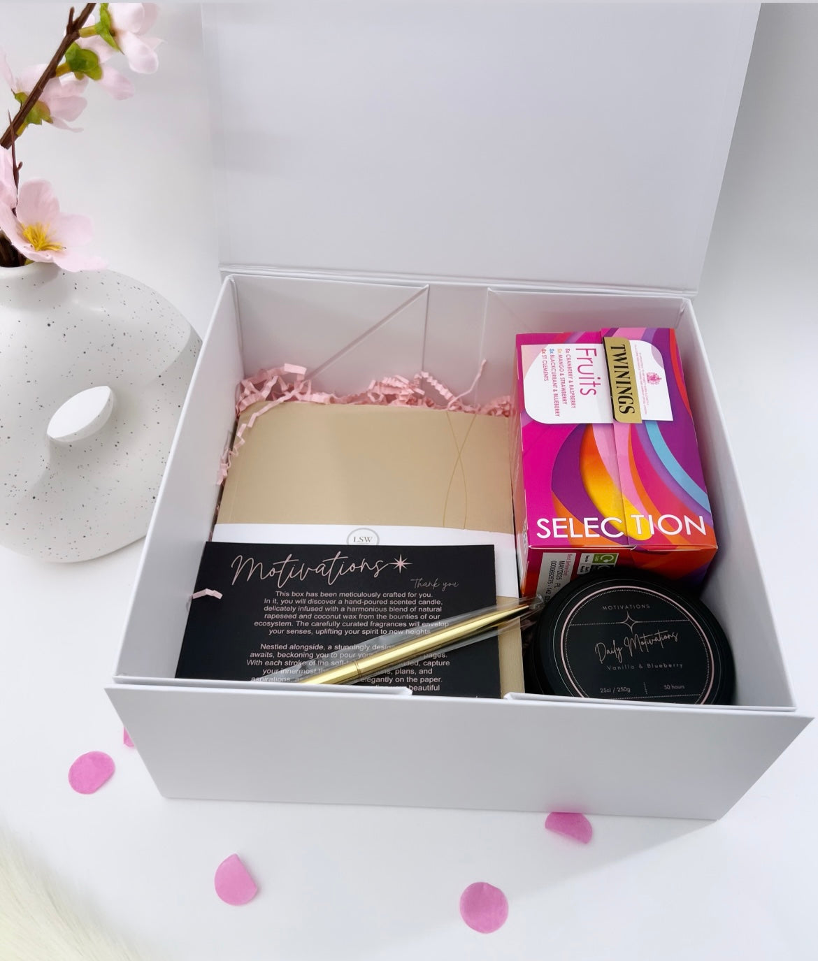 Motivational gift box with scented candle